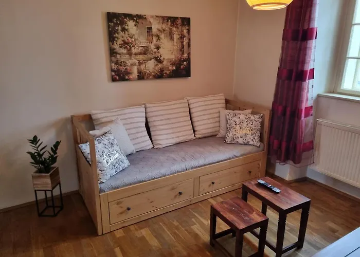 Lucia - 3 Apartament *