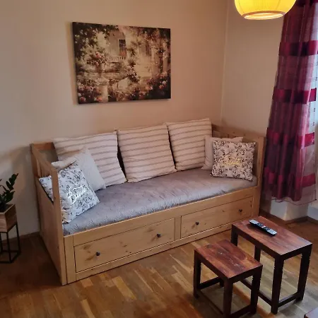 Lucia - 3 Apartmán *