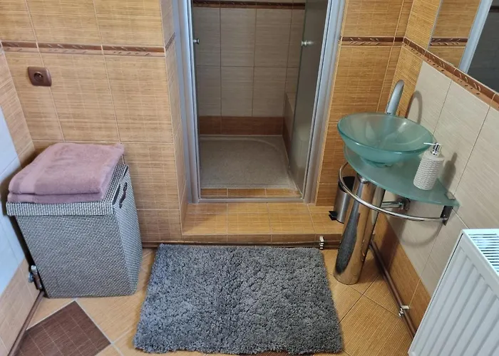 Lucia - 3 Apartmán *